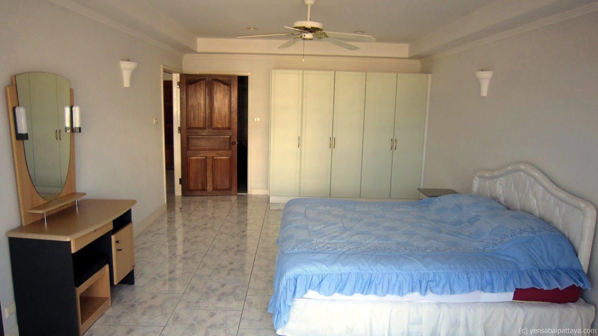 Yensabai Condotel Патая Екстериор снимка